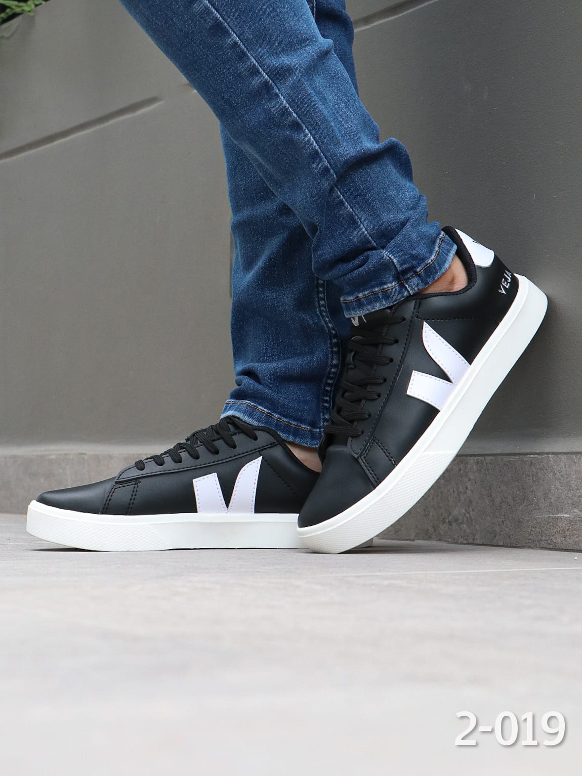 ¡SÚPER CÓMODOS! TENIS UNISEX VJ