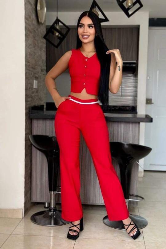 Conjunto Power Fit Chic - Urban Style que moldea tu silueta