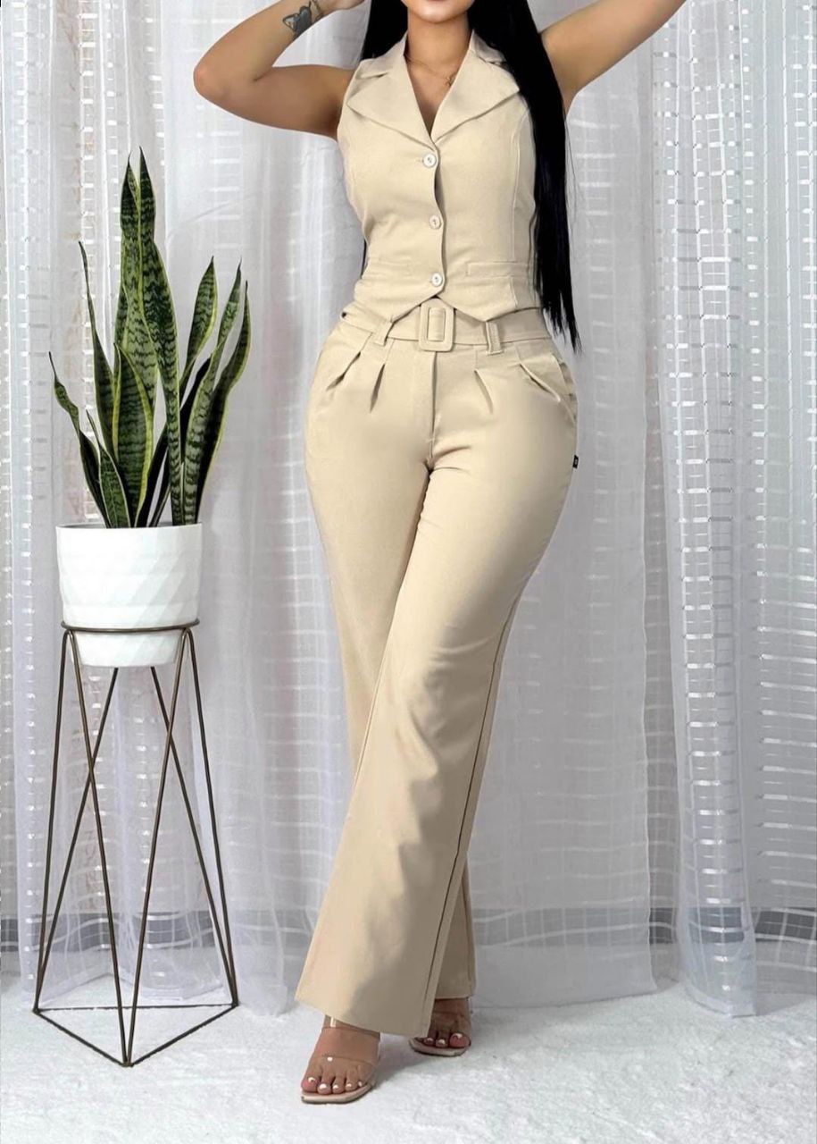 ¡Hermoso pantalón y chaleco Modern Fit!
